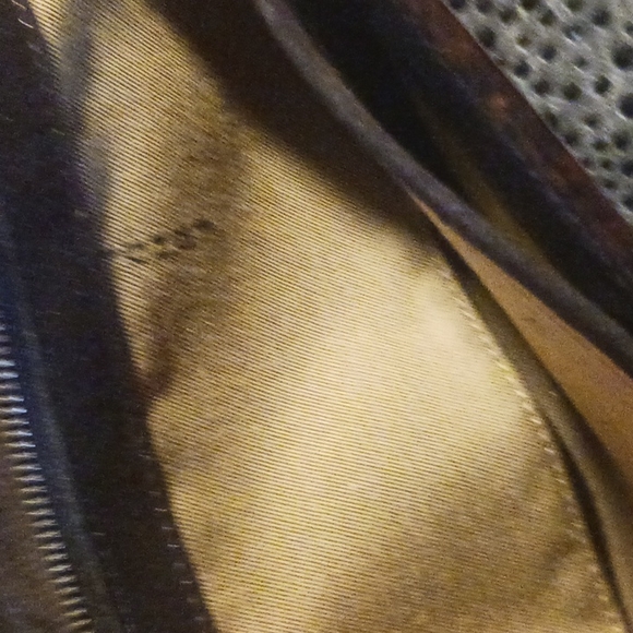 FENDI Zucca large snap ladies wallet in excellent condition AUTHENTIC! - Picture 10 of 10